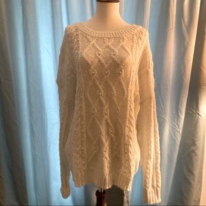 Beautiful white knit sweater with faux pearl accents size xl by A New Day
